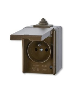 5598-2929H^GNIAZDO Z KLAPKĄ Z OCHRONA PRZEPIECIOWĄ IP46-CLASSIC-BRĄZOWY