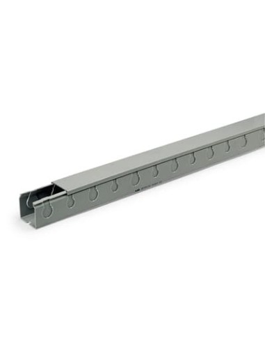 Kan.PVC SACE  M053300000 Perf.z.otw [2000 x 50x50] -20°+60°C UL.94.V-0